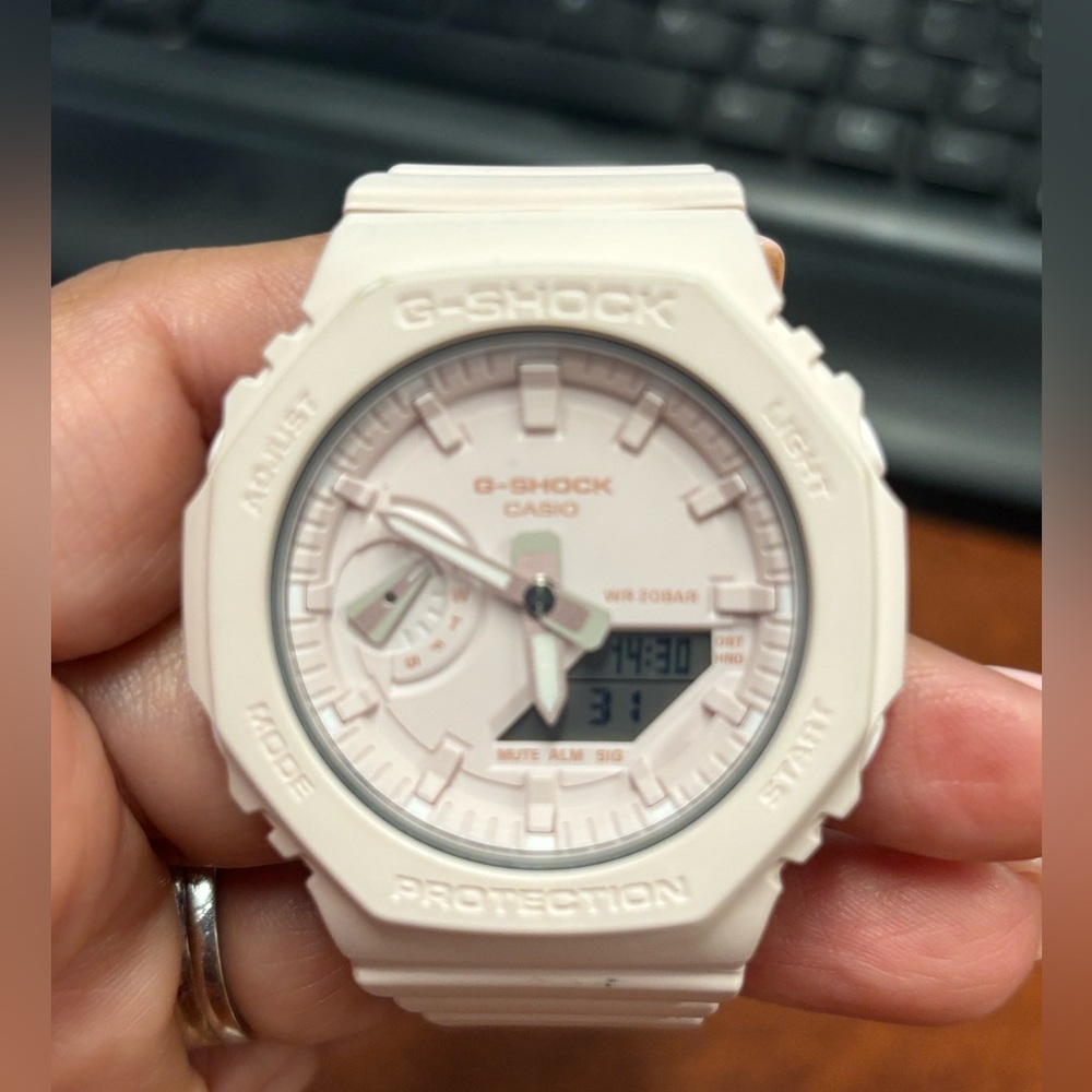 G-Shock women’s watch by Casio (light pink)